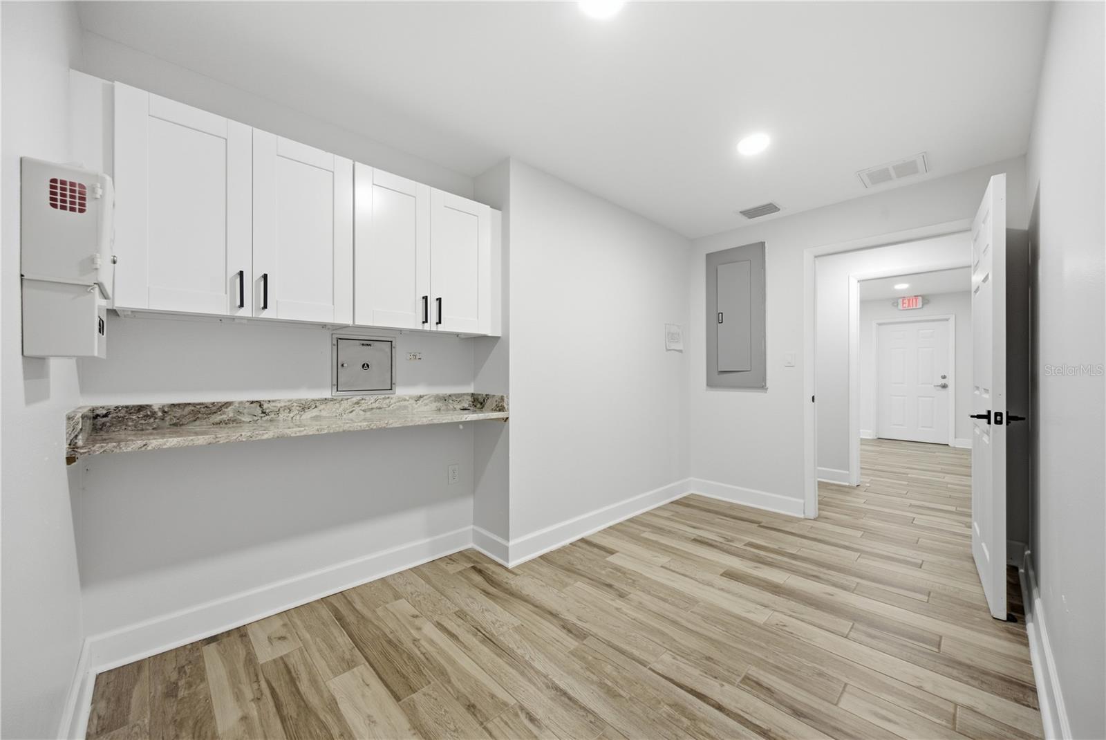 4911 STATE ROAD 54 — photo 38