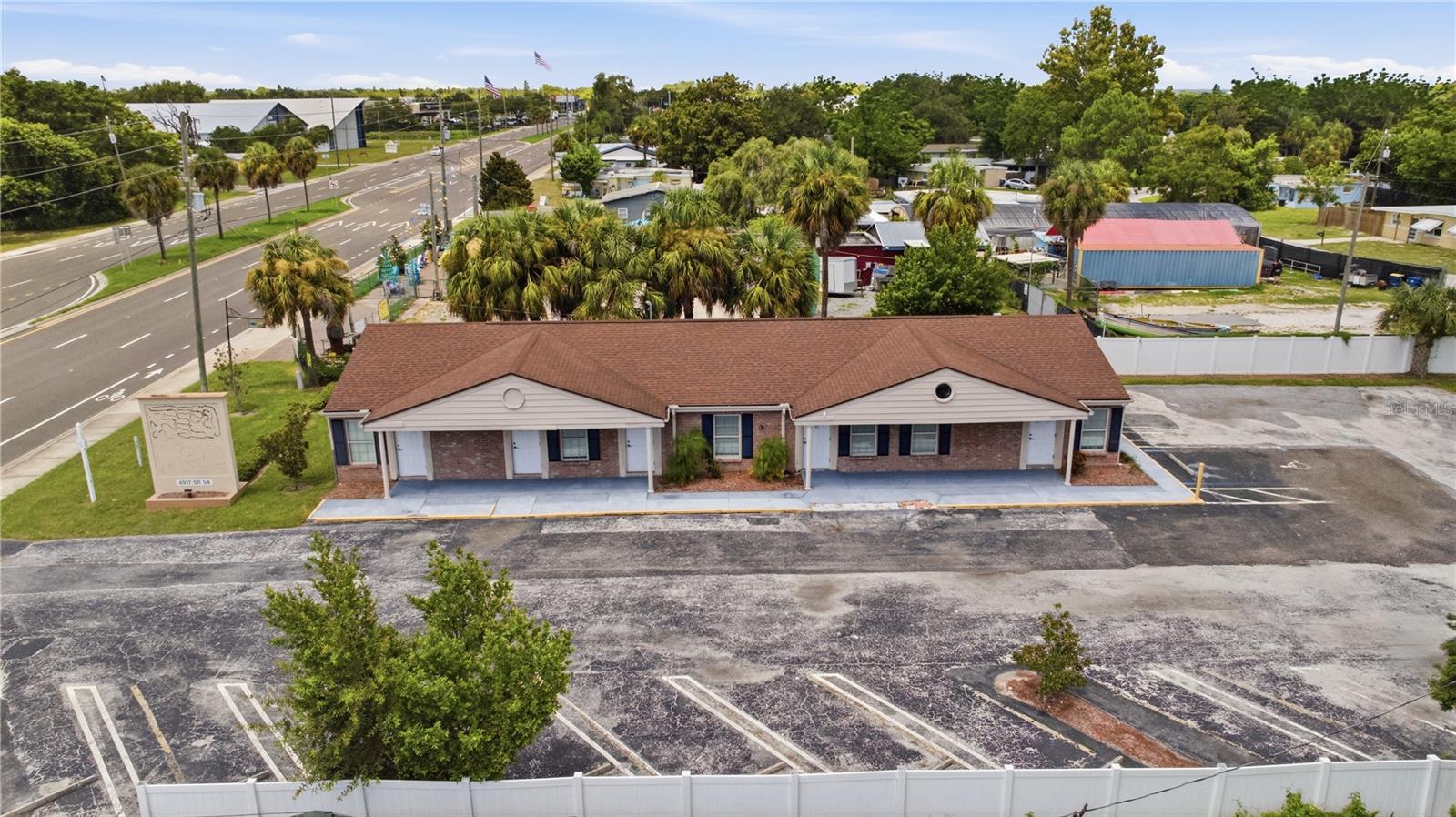 4911 STATE ROAD 54 — photo 47