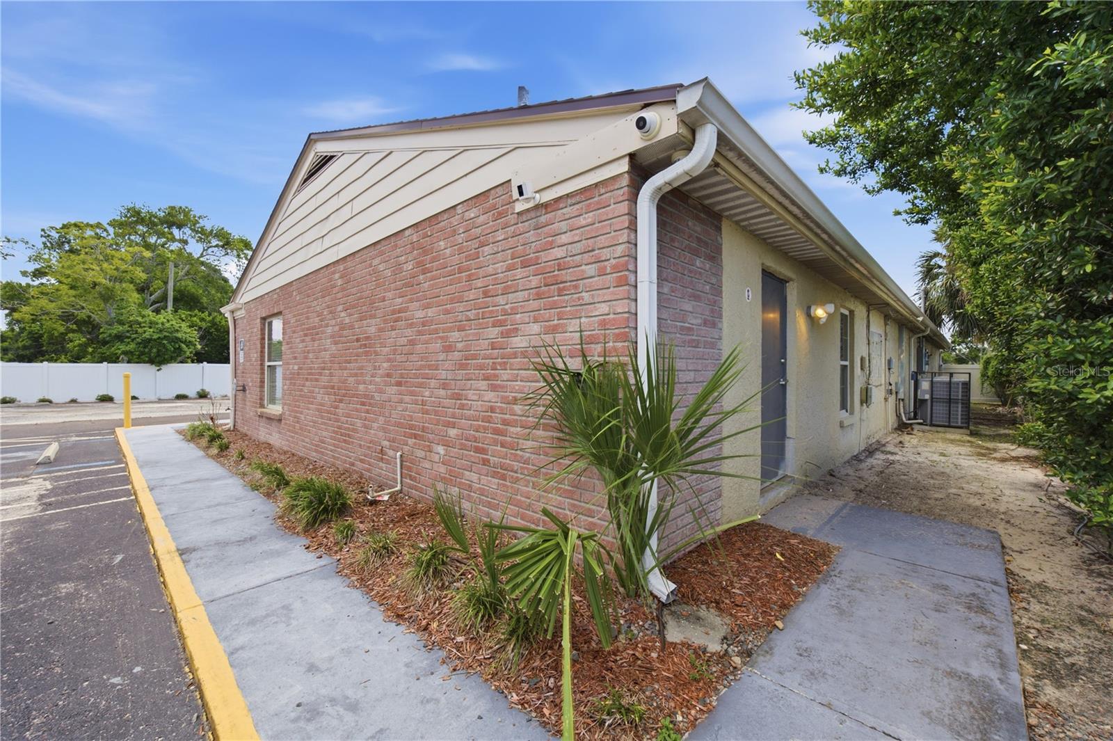 4911 STATE ROAD 54 — photo 44