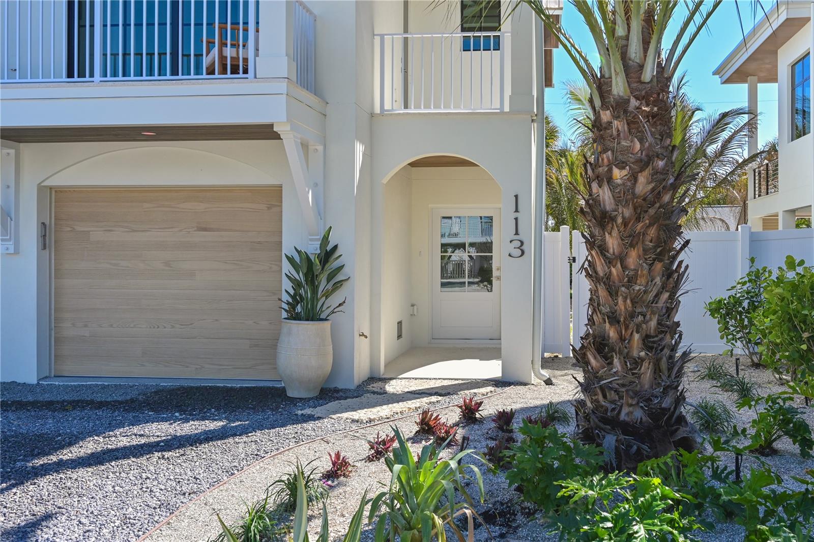 113 PALMETTO AVE — photo 3