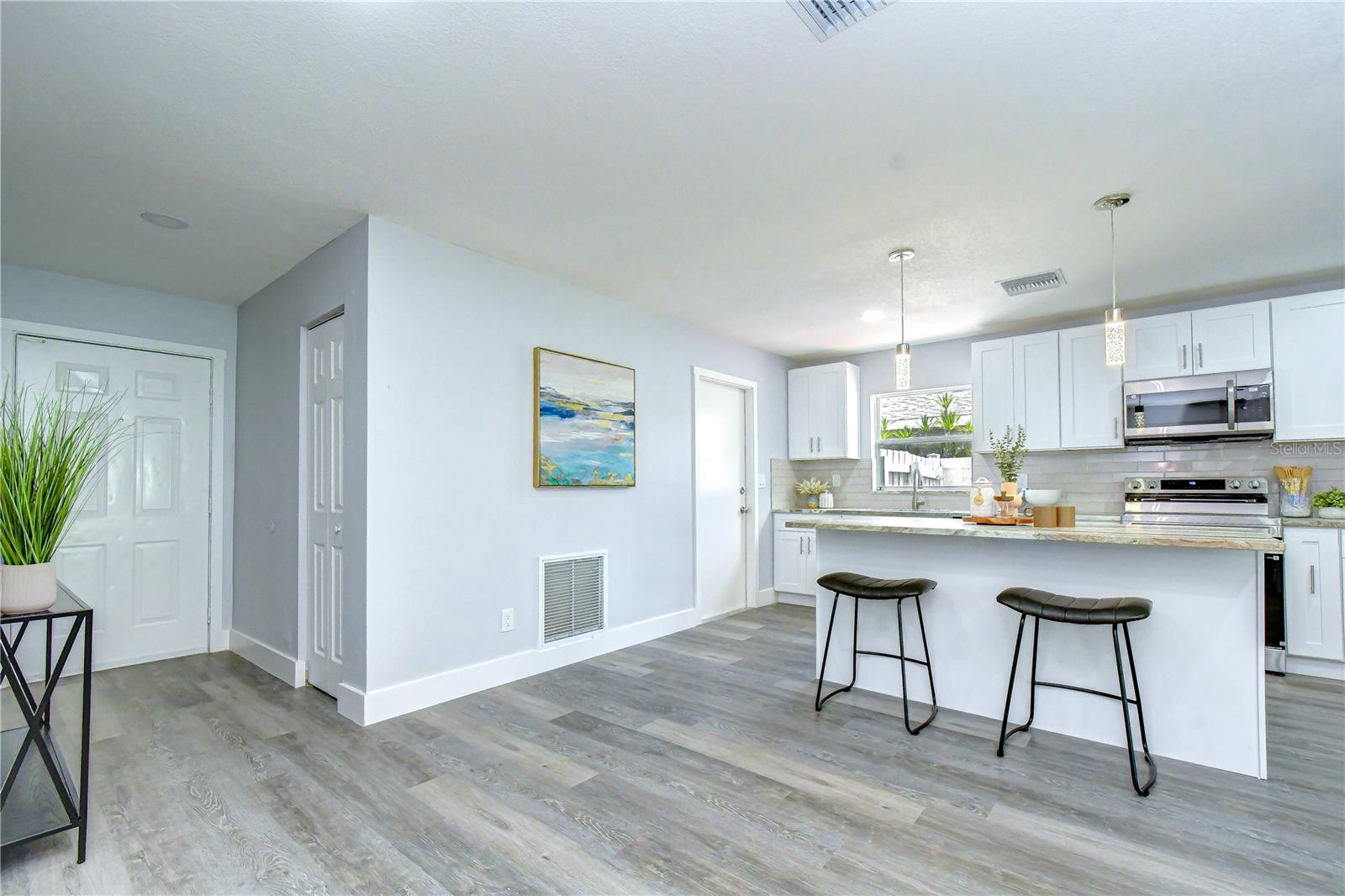613 5TH AVE SE — photo 21