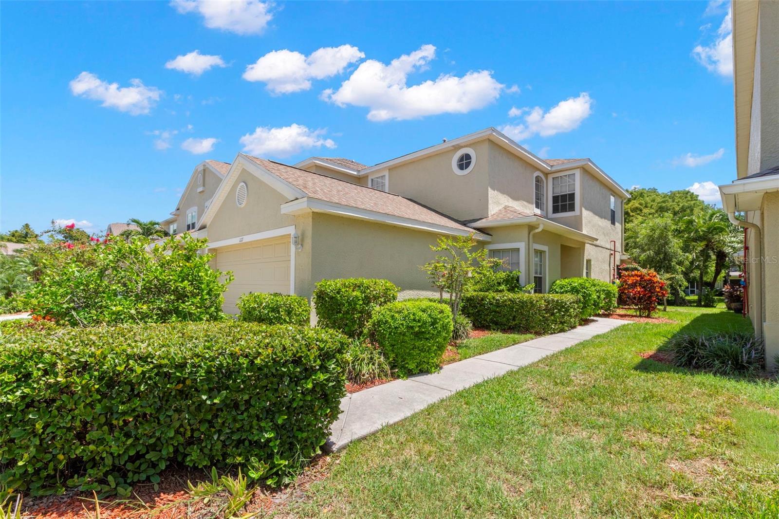 11117 KAPOK GRAND CIR — photo 32