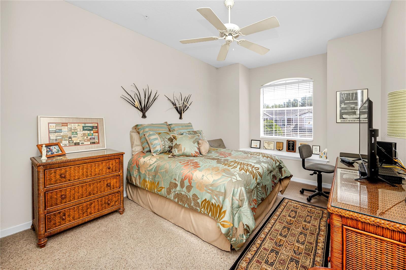 894 LANTERN WAY — photo 28