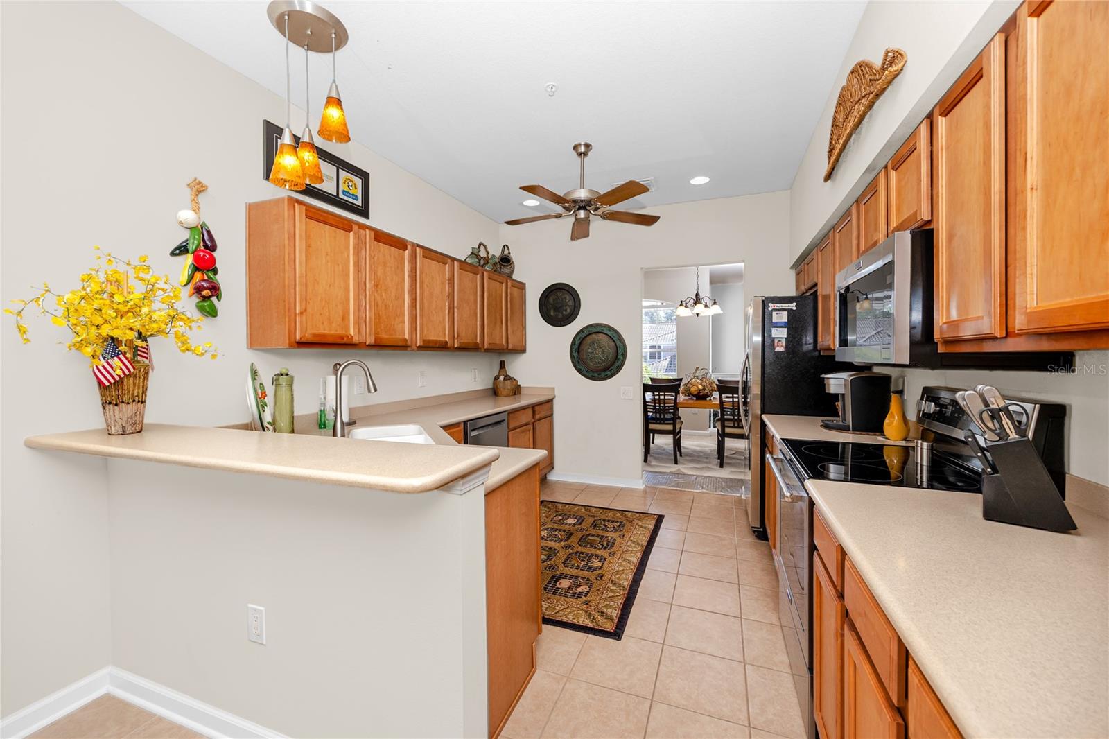894 LANTERN WAY — photo 16