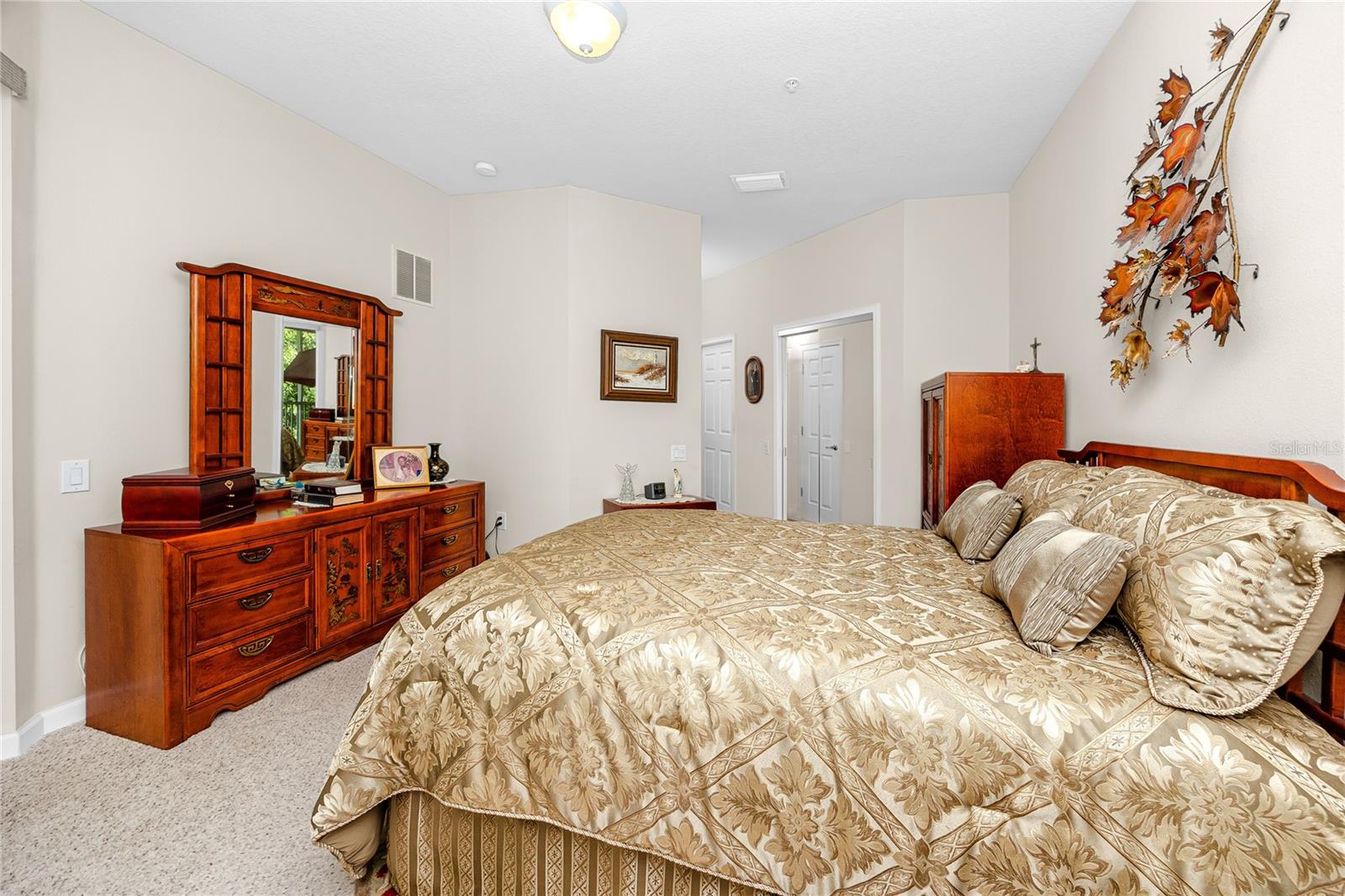 894 LANTERN WAY — photo 27