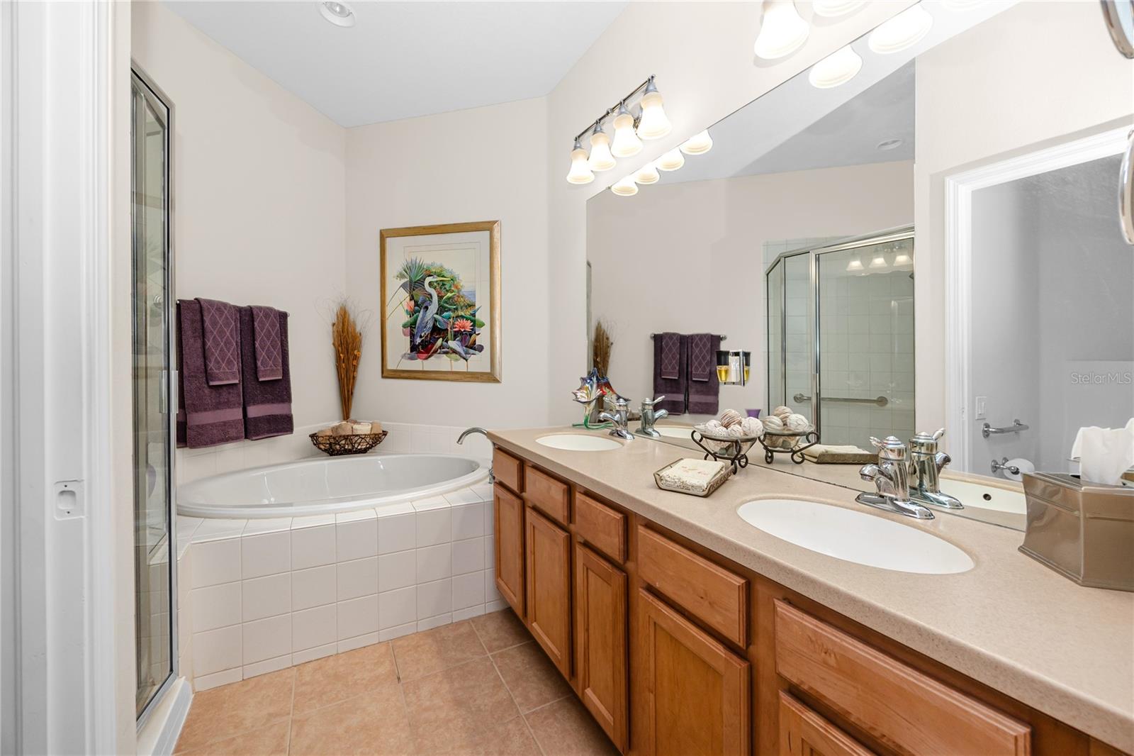 894 LANTERN WAY — photo 29