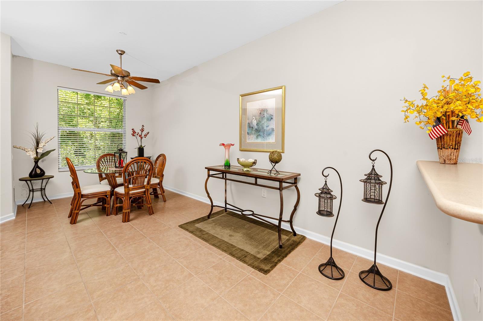 894 LANTERN WAY — photo 20