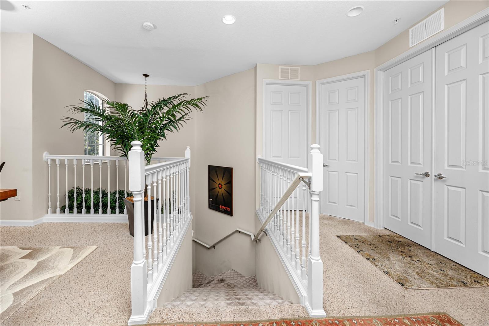 894 LANTERN WAY — photo 11