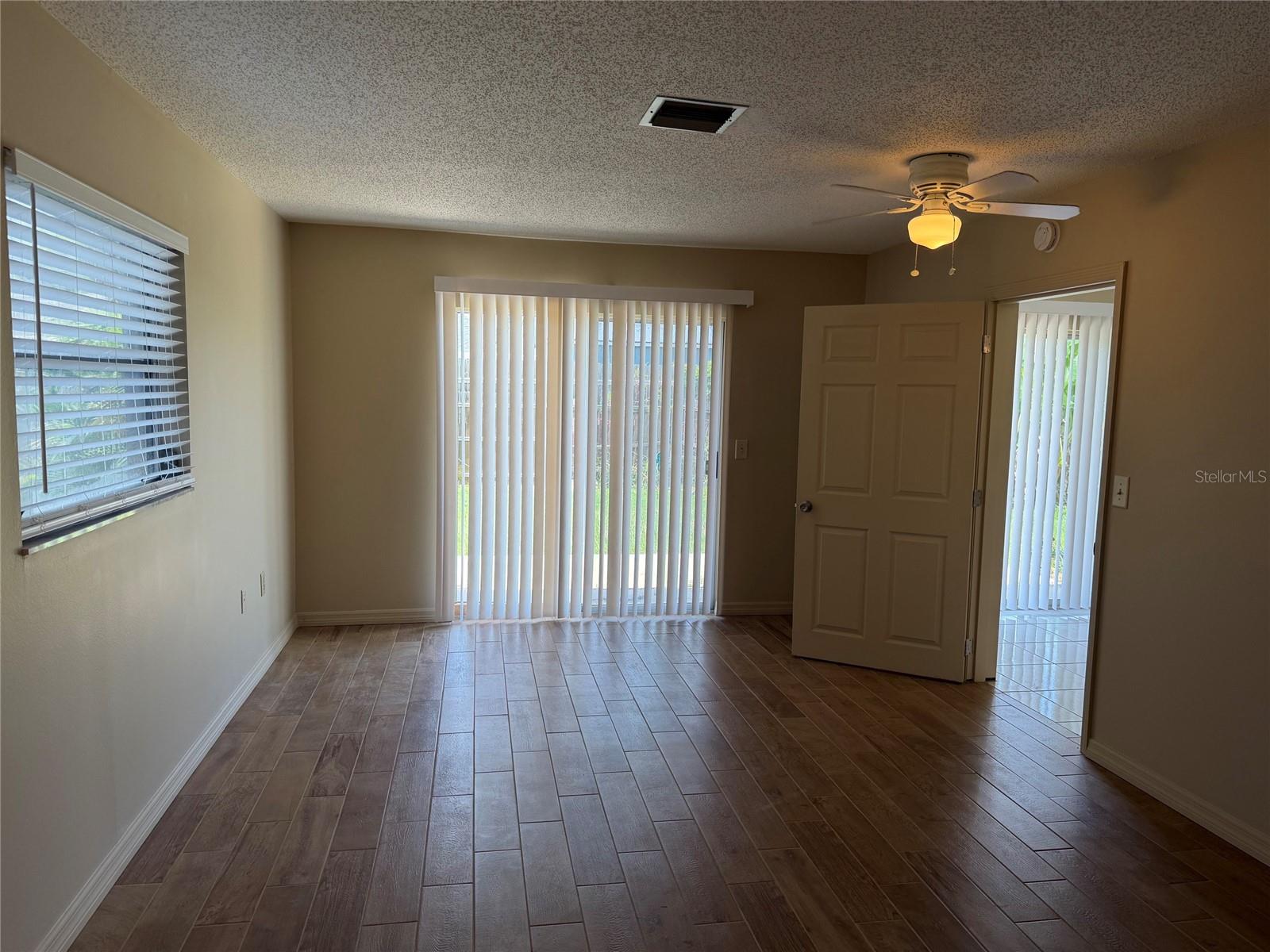 5964 DIANA RD — photo 11