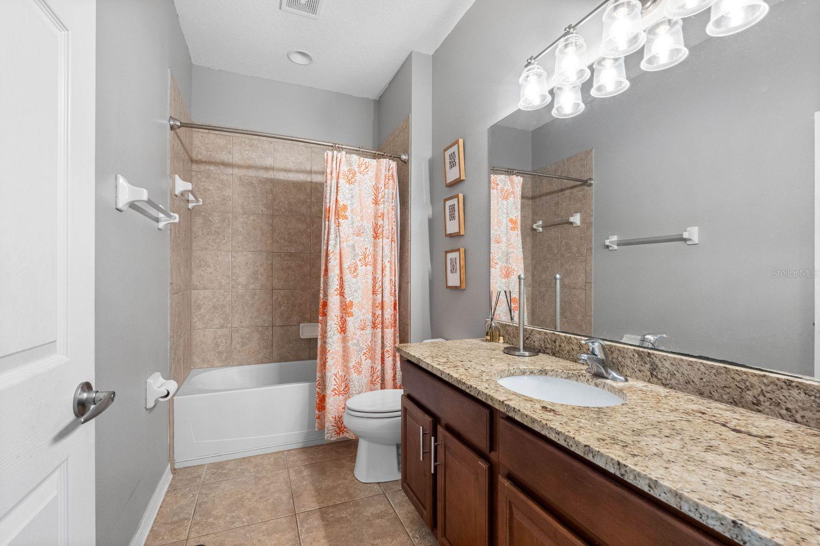 15913 OAKLEAF RUN DR — photo 16