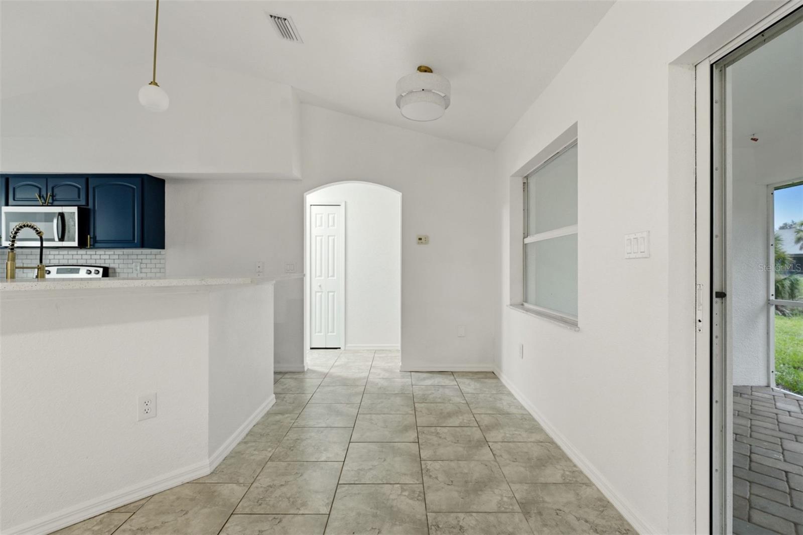 5498 BAYBERRY ST — photo 12