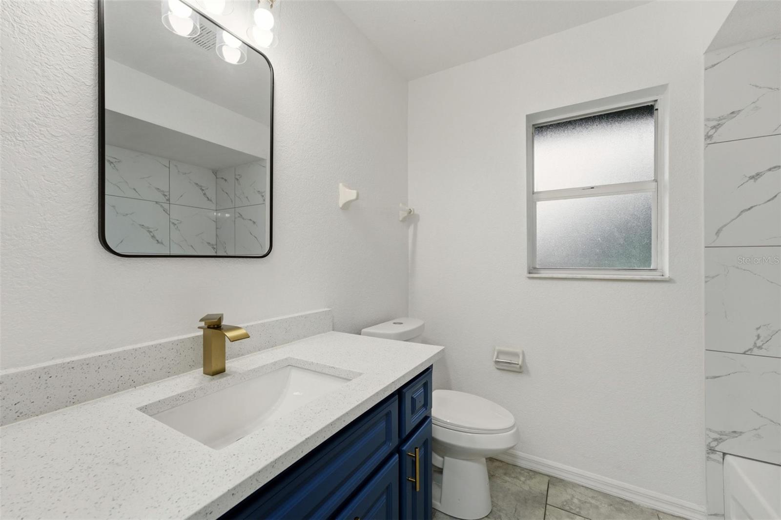 5498 BAYBERRY ST — photo 14