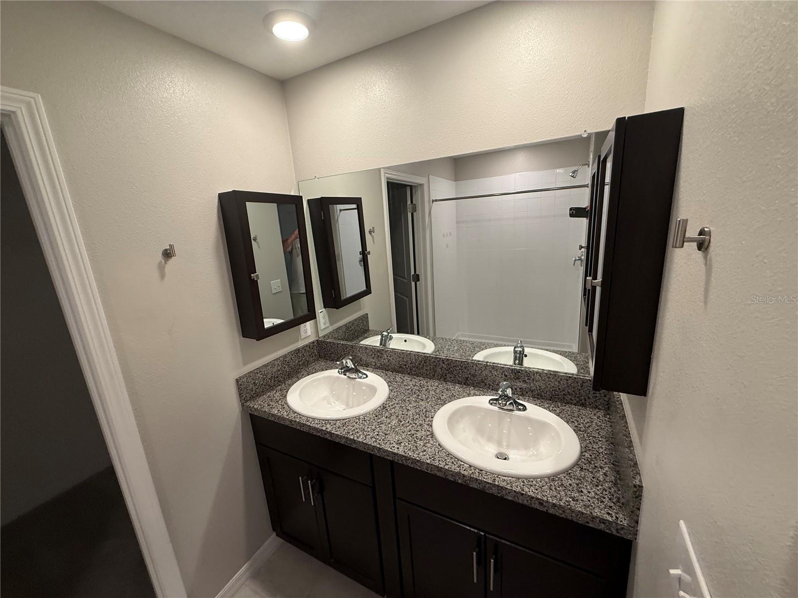 4540 ETERNAL PRINCE DR — photo 8