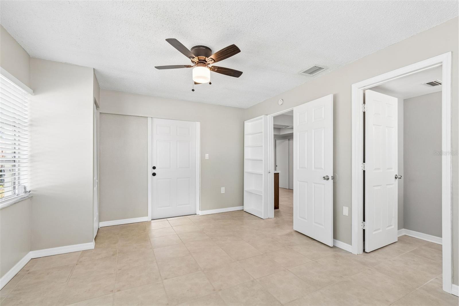 9631 MARLINTON LN — photo 24