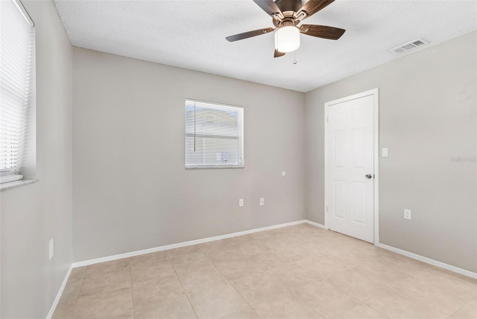 9631 MARLINTON LN — photo 20