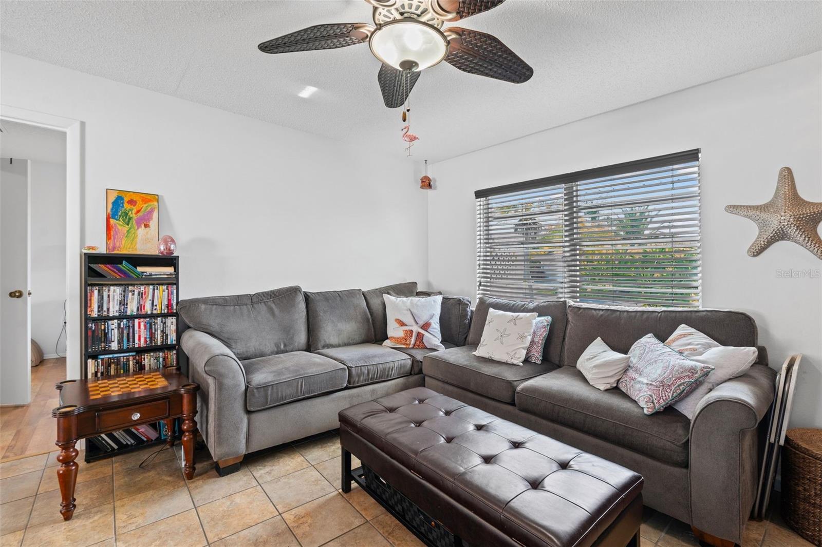 5988 MARIGOLD RD — photo 9