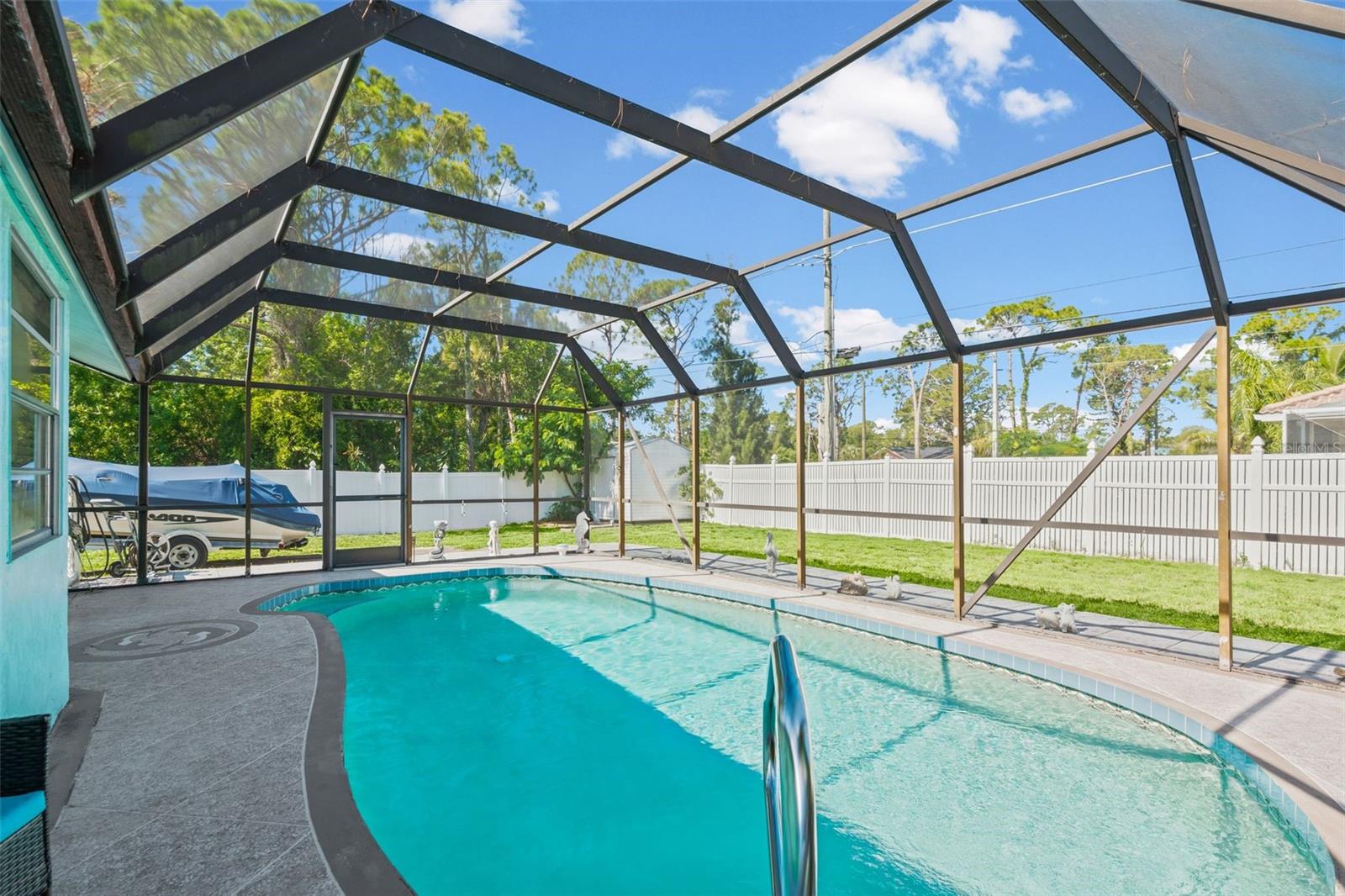 5988 MARIGOLD RD — photo 36