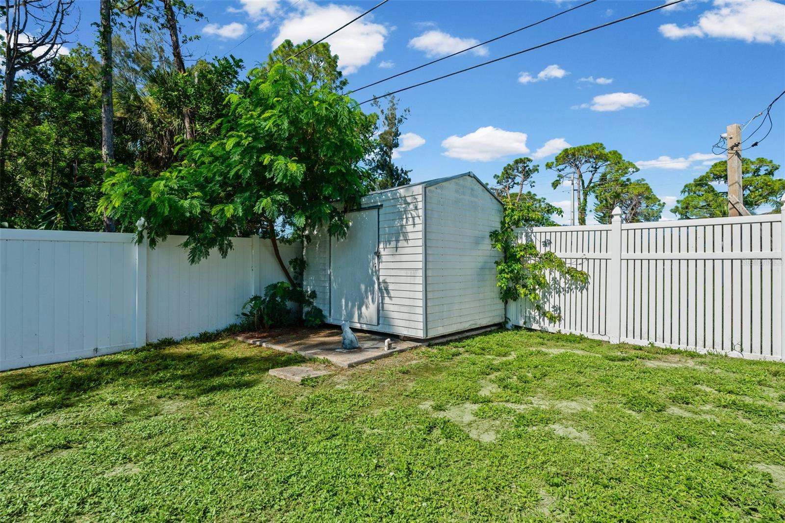 5988 MARIGOLD RD — photo 41