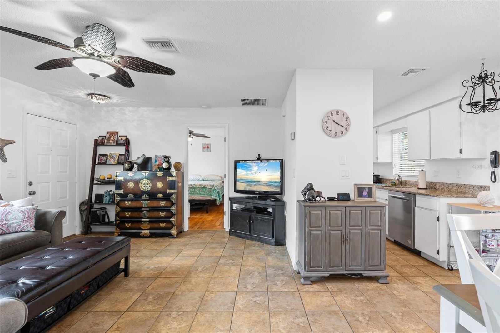 5988 MARIGOLD RD — photo 19
