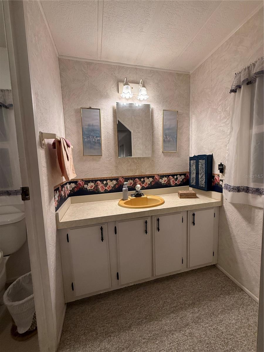 201 N FIJI CIR — photo 12