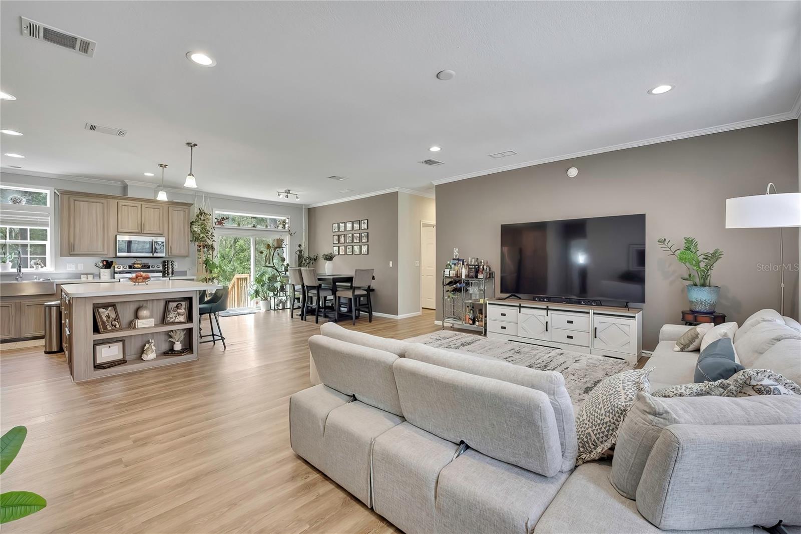 14730 PEACE BLVD — photo 3