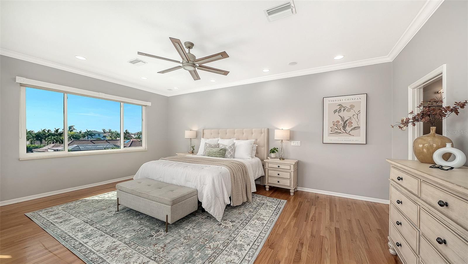 560 CHIPPING LN — photo 17