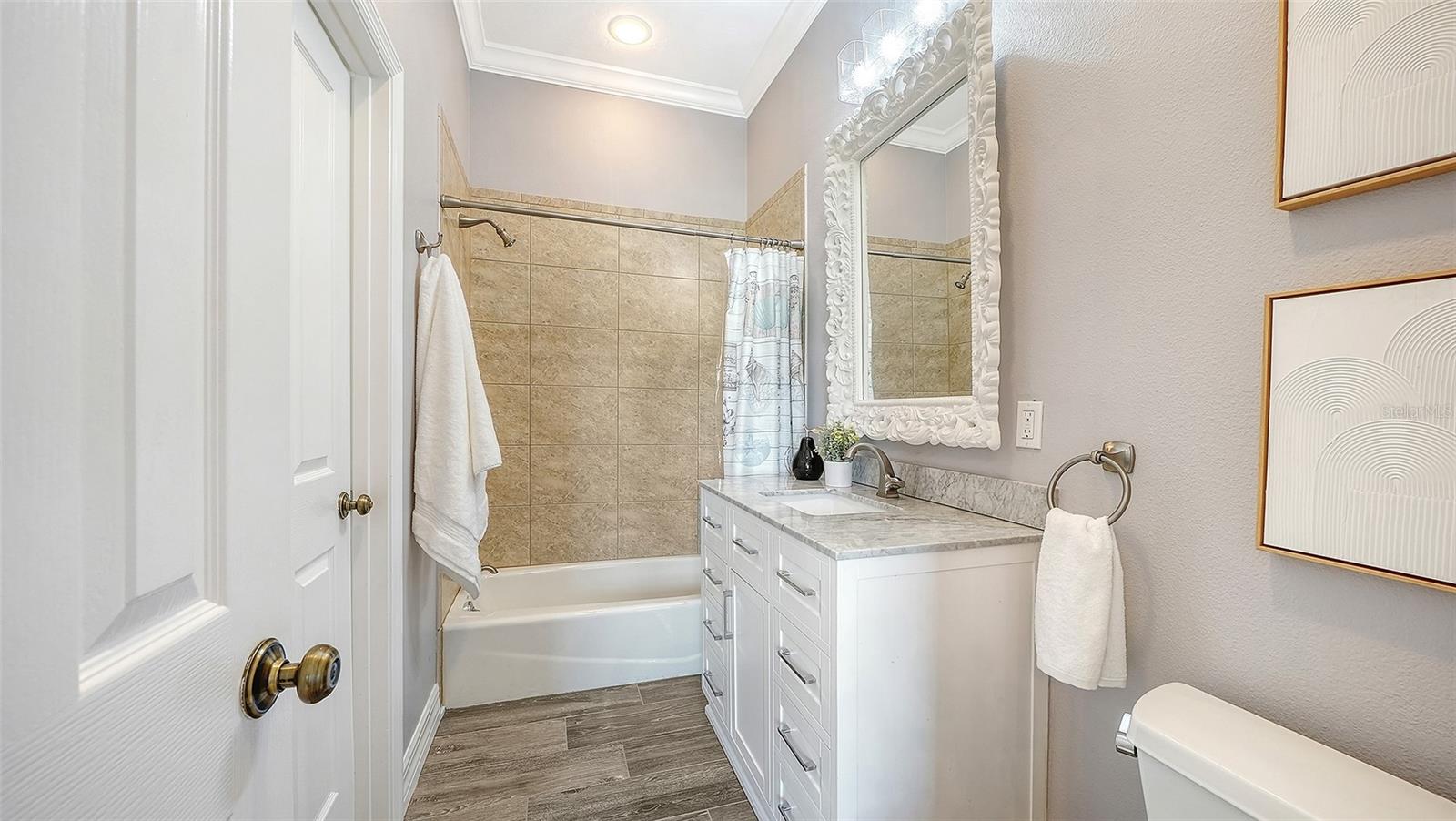 560 CHIPPING LN — photo 15