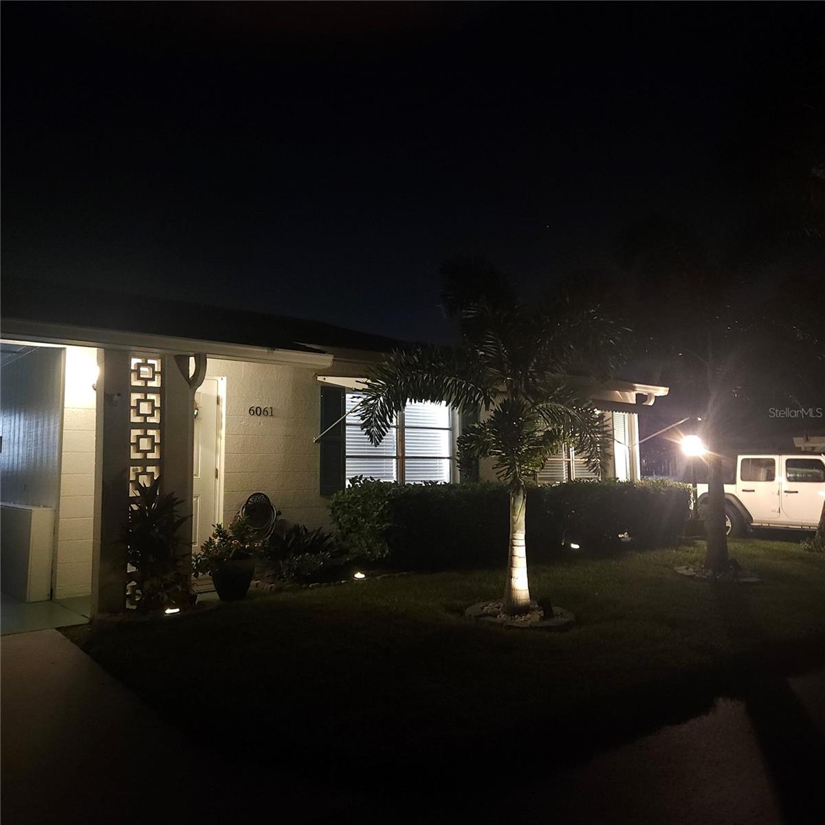 6061 CORAL WAY — photo 29