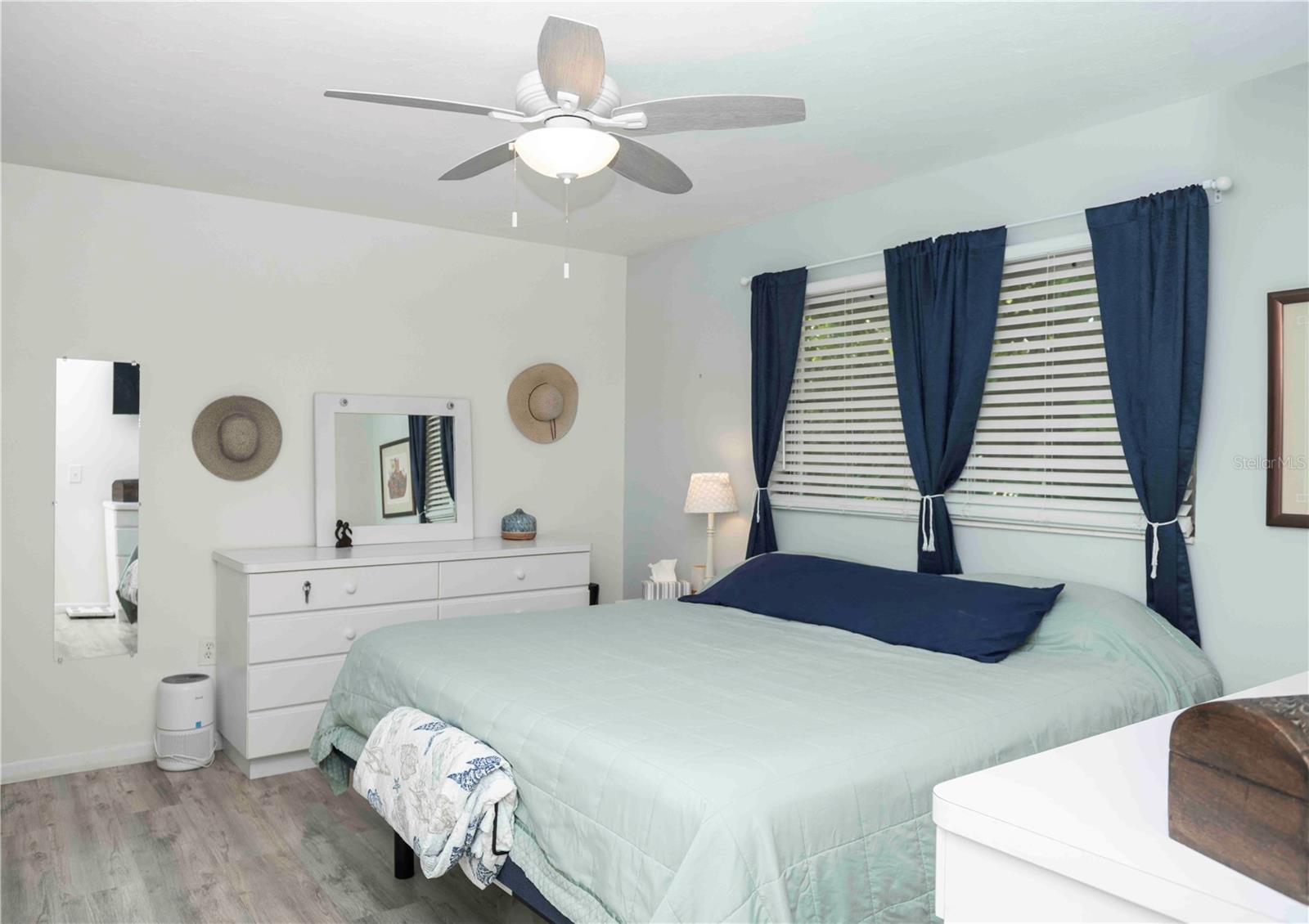 6061 CORAL WAY — photo 11