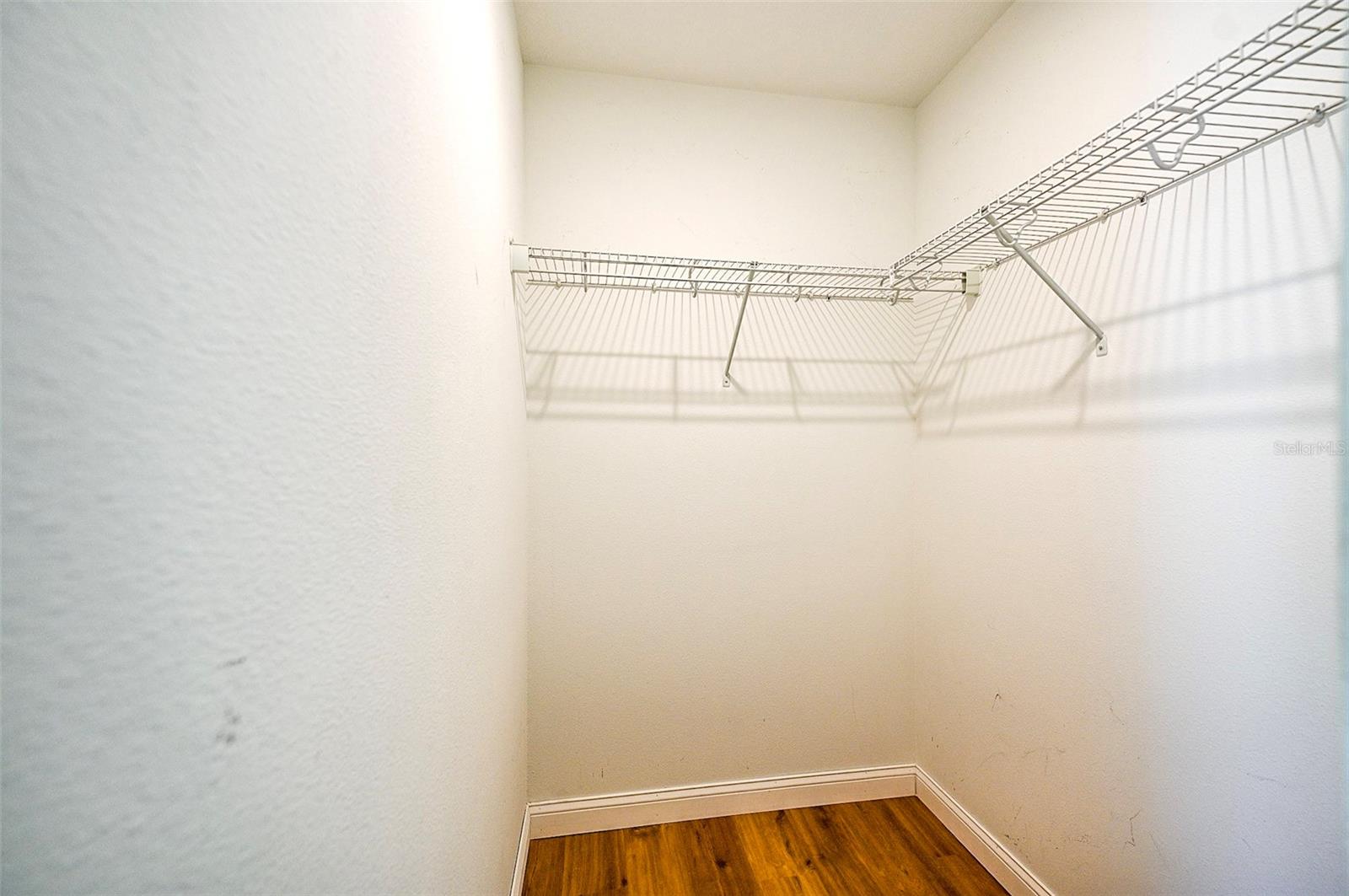 6130 FAIRMONT LN — photo 31