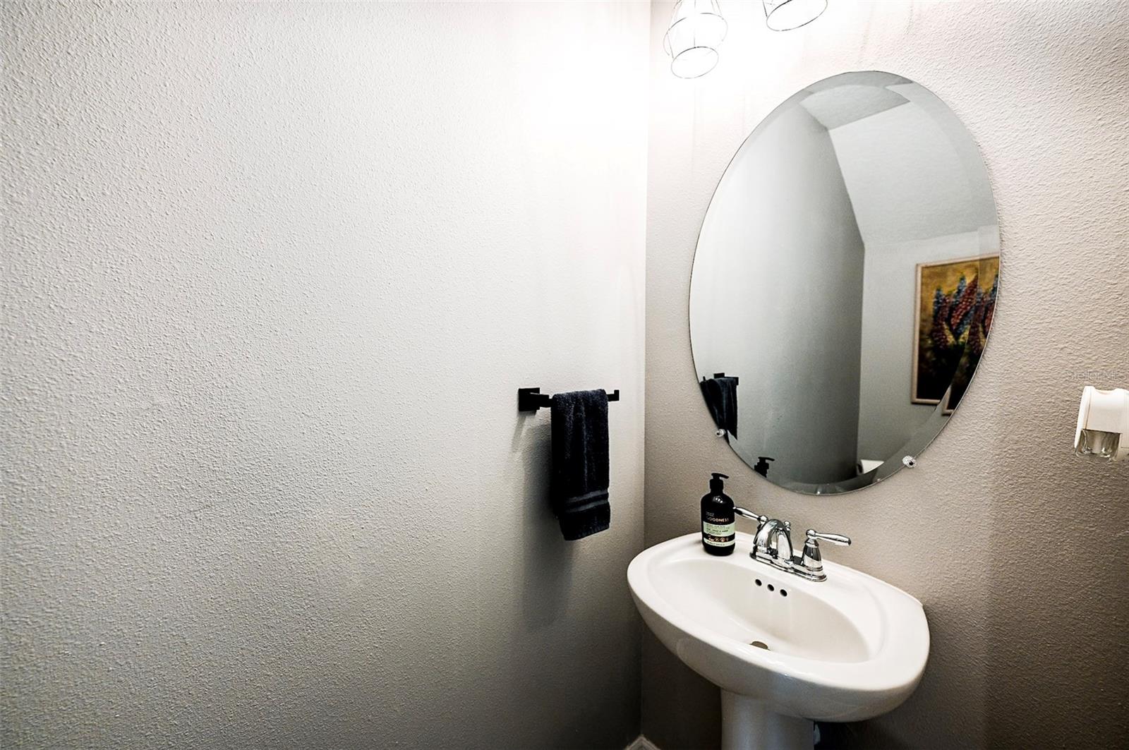 6130 FAIRMONT LN — photo 17
