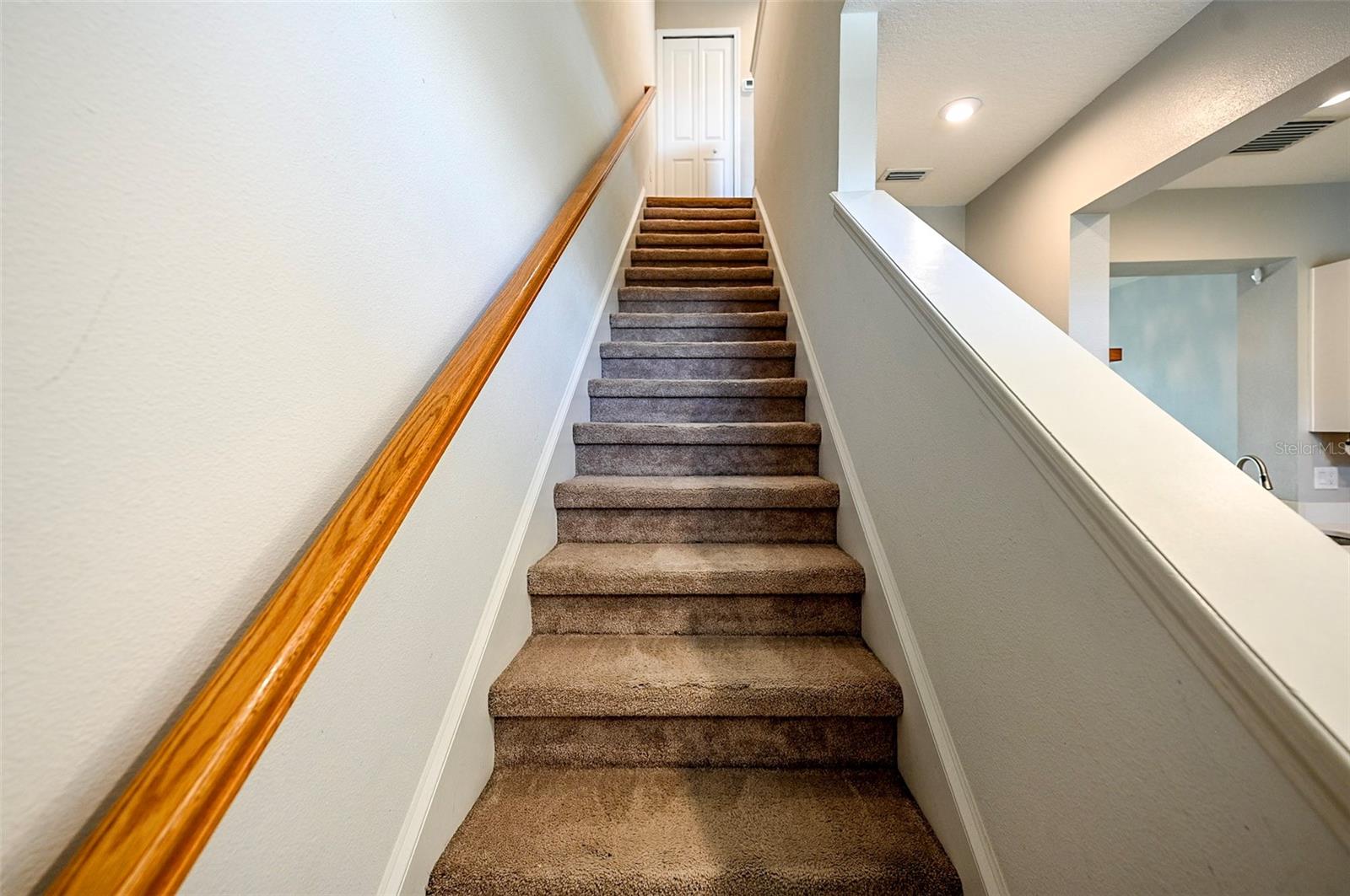 6130 FAIRMONT LN — photo 18