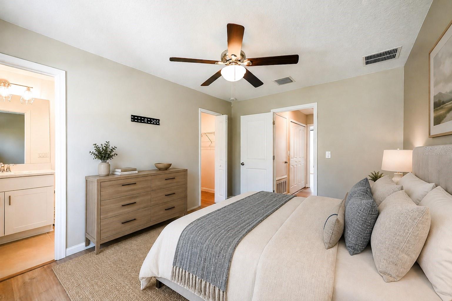 6130 FAIRMONT LN — photo 22