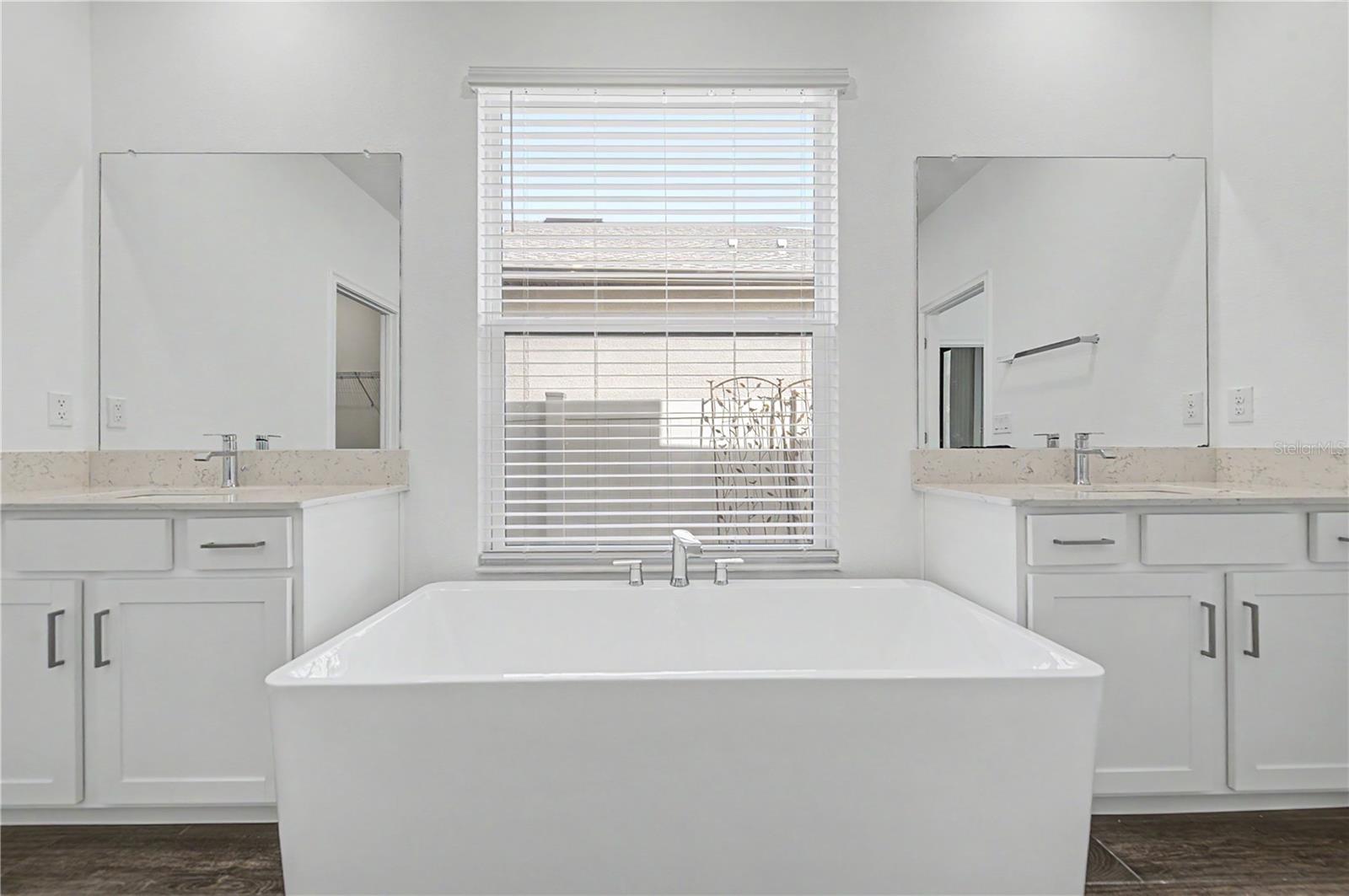 9826 CARABINER WAY — photo 13