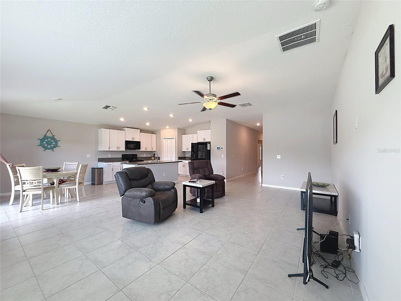 4465 ETERNAL PRINCE DR — photo 11