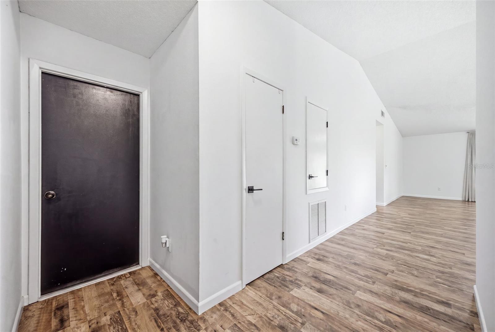 1705 CINNABAR CT — photo 7