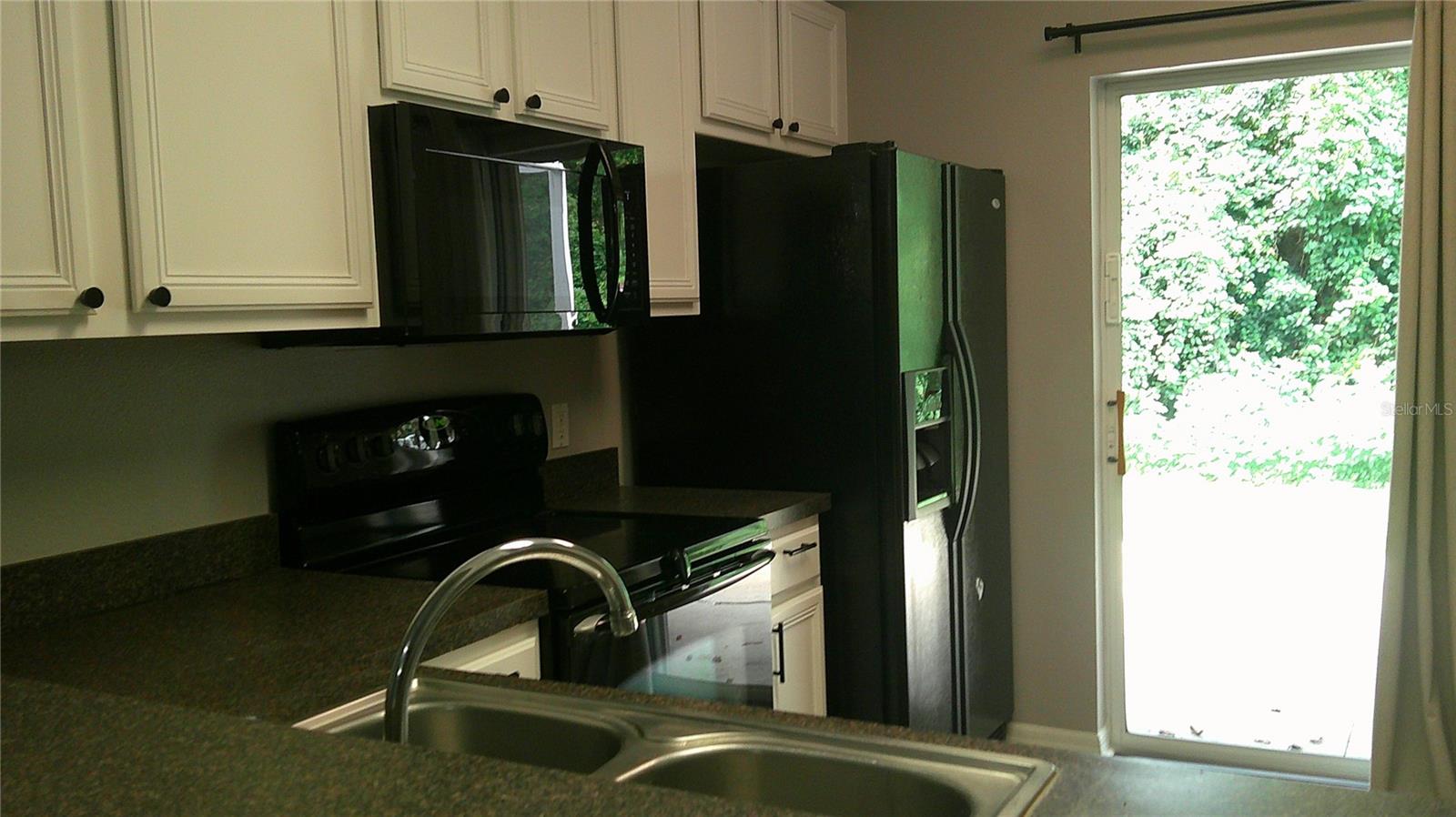 5718 FISHHAWK RIDGE DR — photo 9