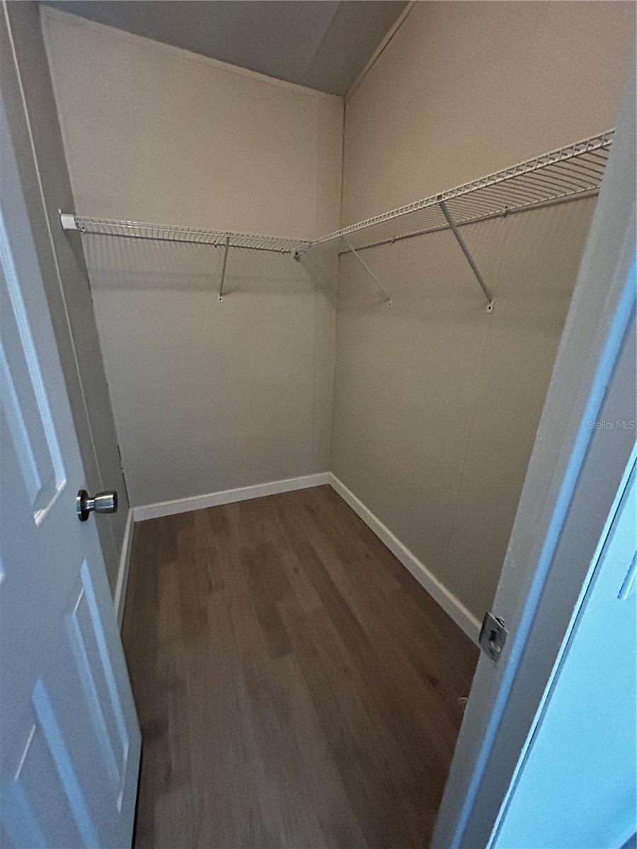 40838 SUTORUS RD — photo 15