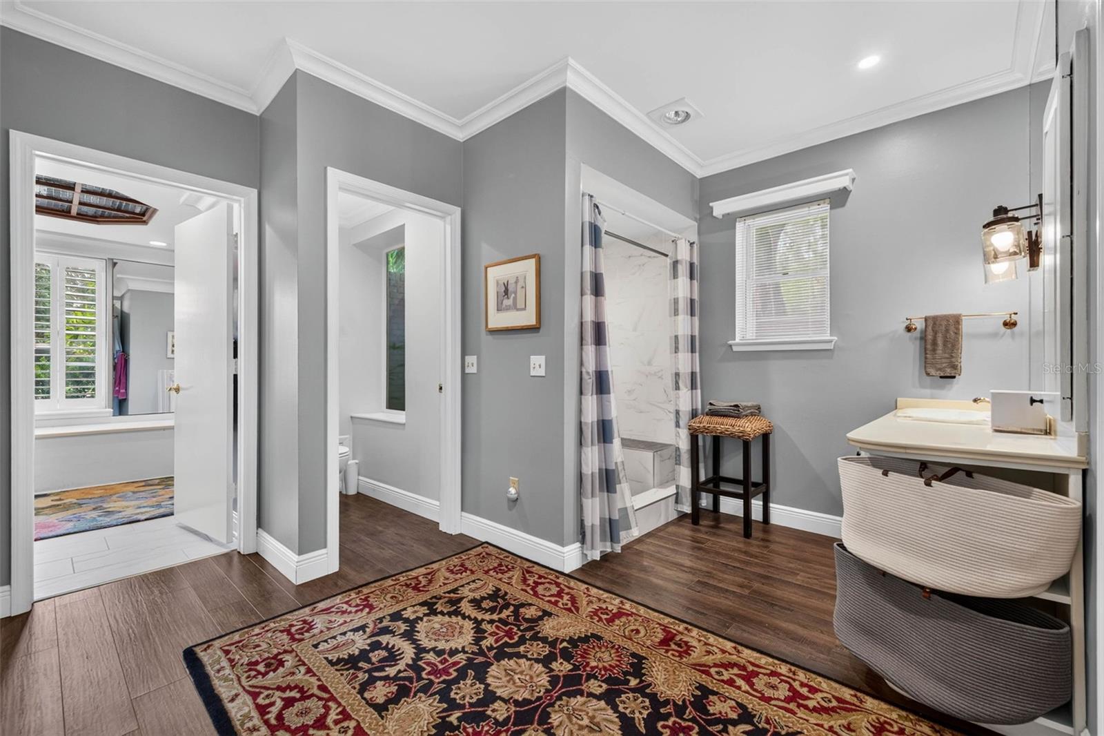 602 S RIVERHILLS DR — photo 25