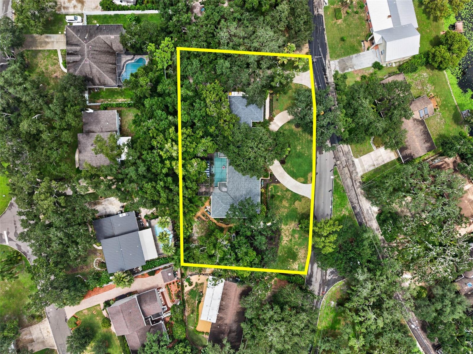 602 S RIVERHILLS DR — photo 44