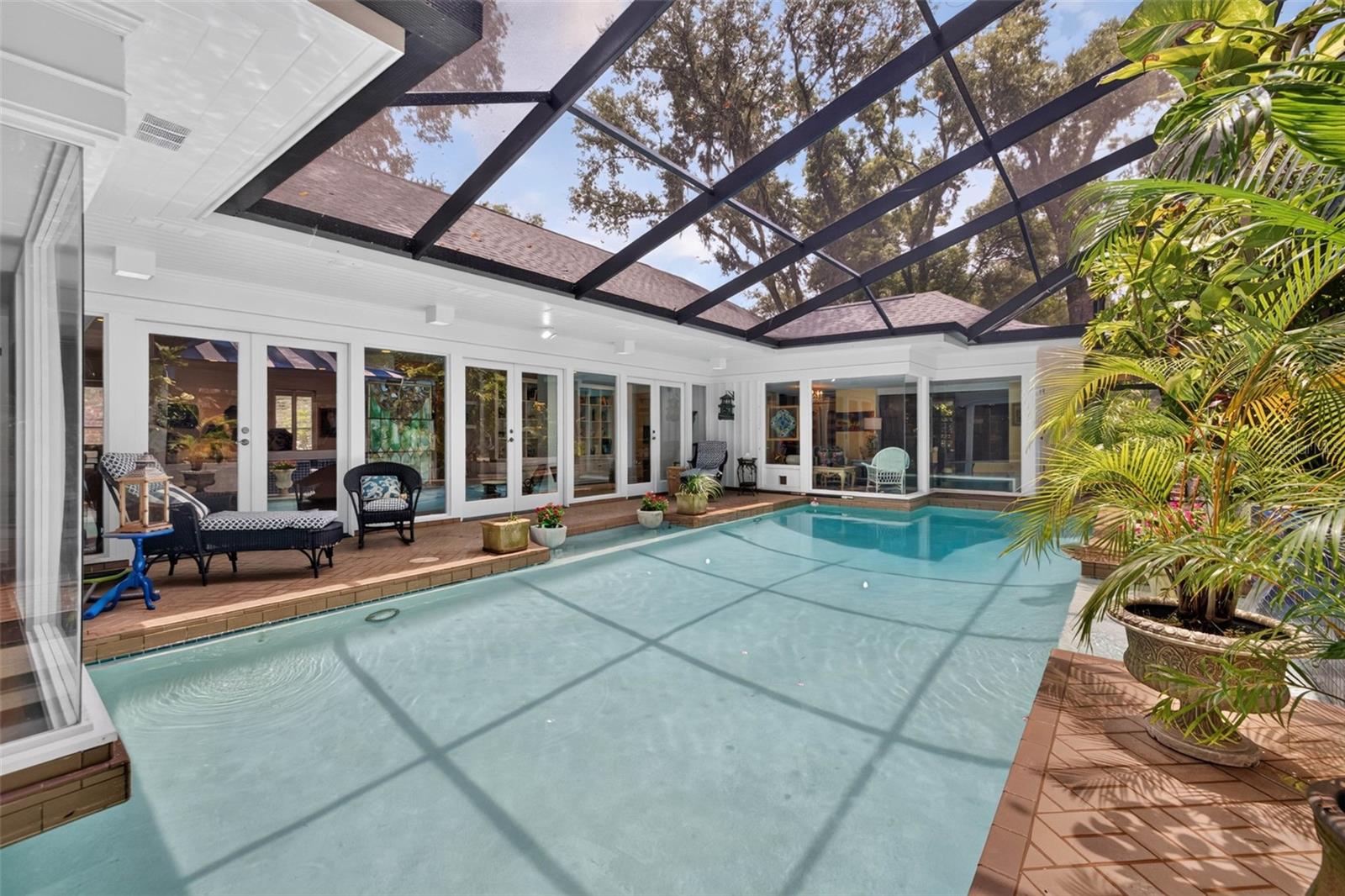 602 S RIVERHILLS DR — photo 4