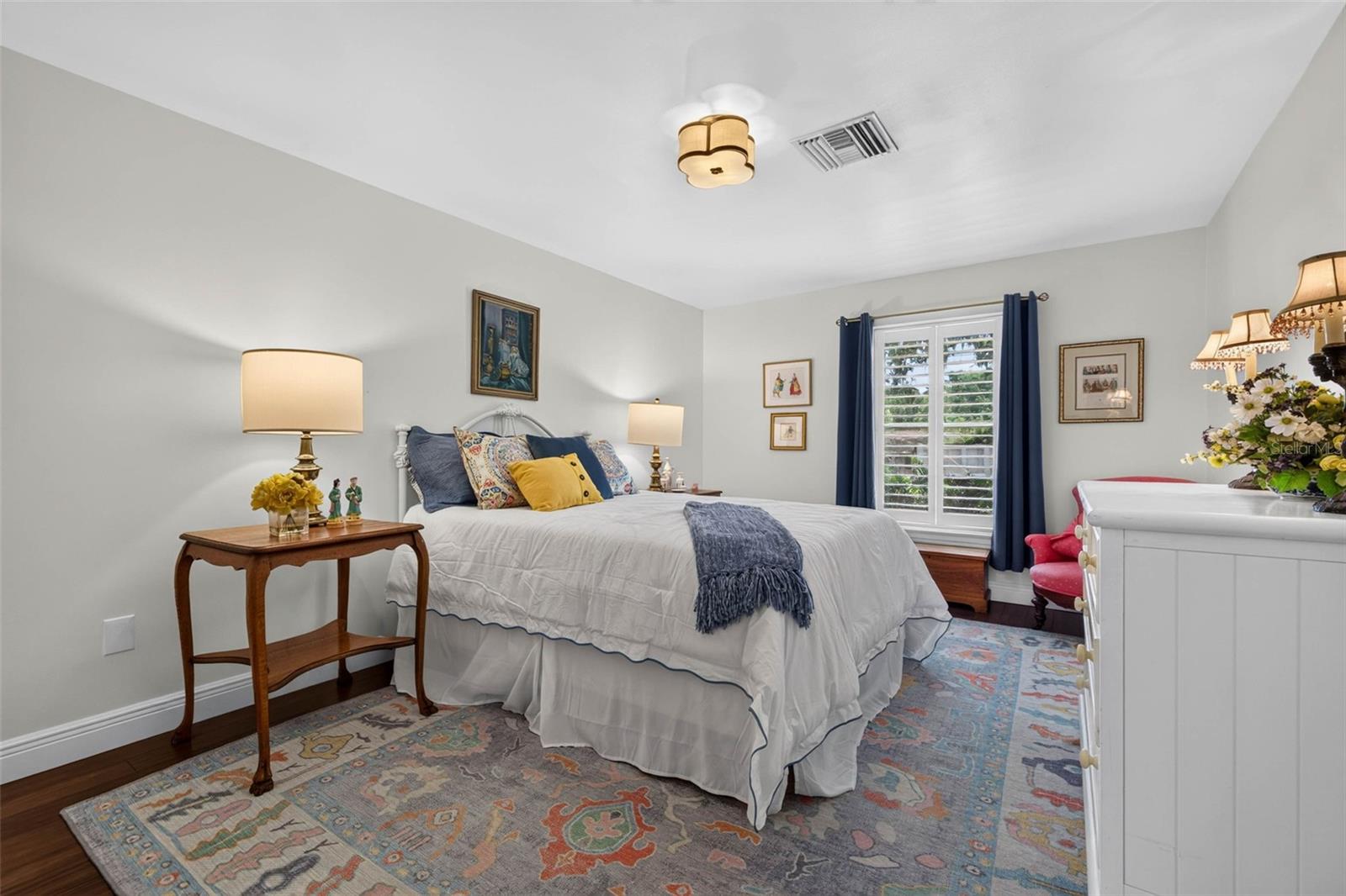602 S RIVERHILLS DR — photo 30