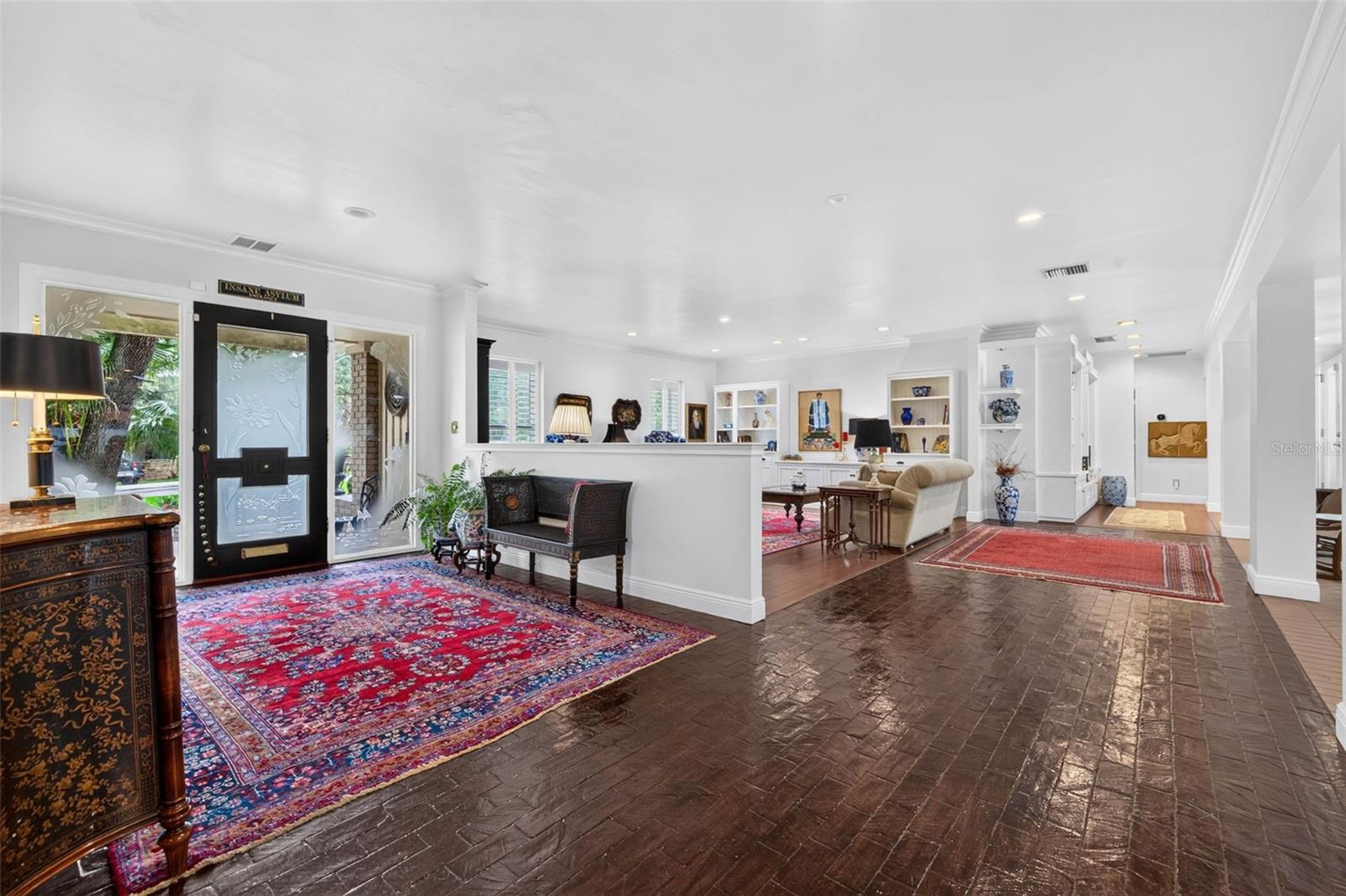 602 S RIVERHILLS DR — photo 10
