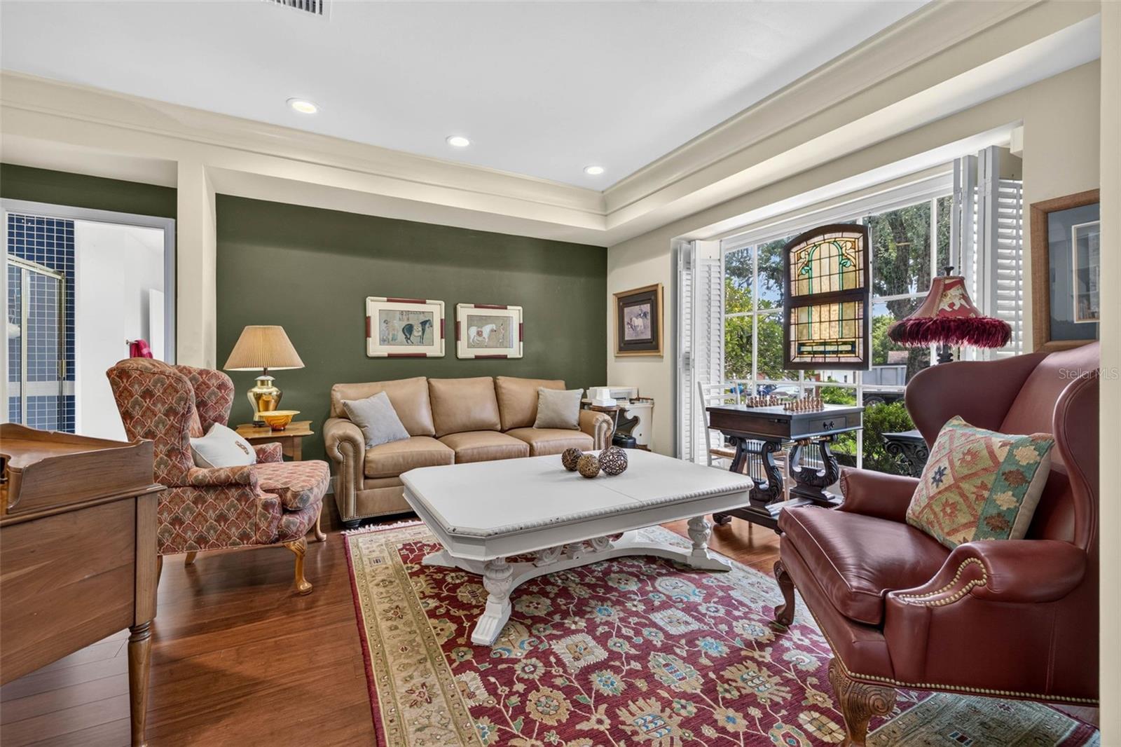 602 S RIVERHILLS DR — photo 16