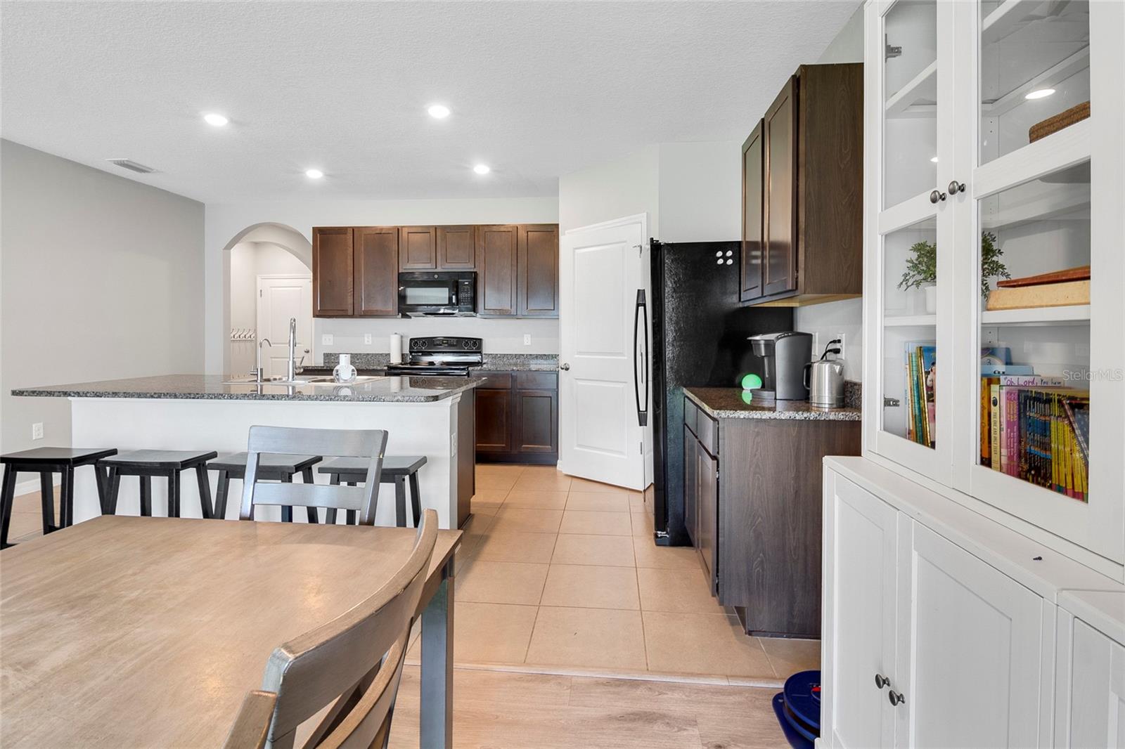 10213 GOLDEN LIGHT CT — photo 7
