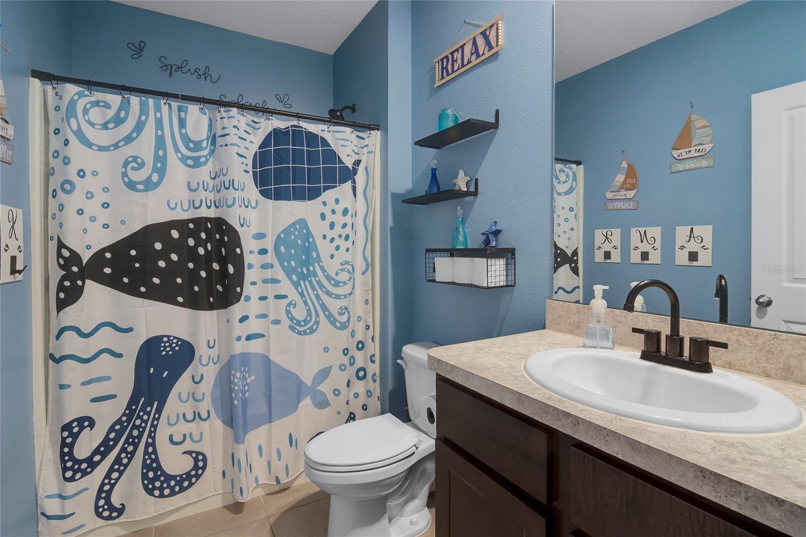 10213 GOLDEN LIGHT CT — photo 25