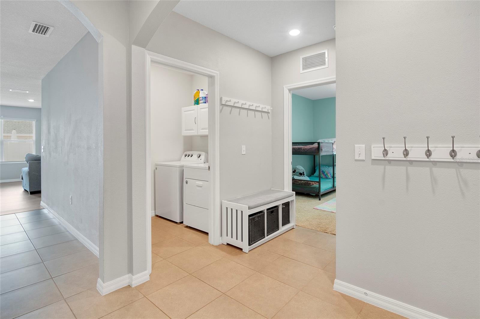 10213 GOLDEN LIGHT CT — photo 12