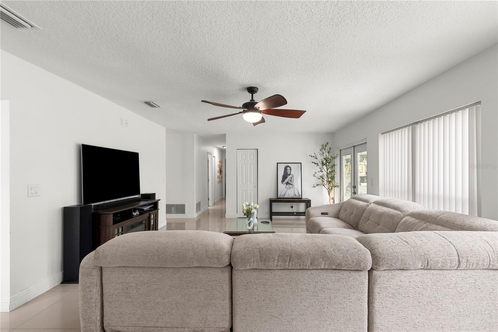 7529 ARMAND CIR — photo 24
