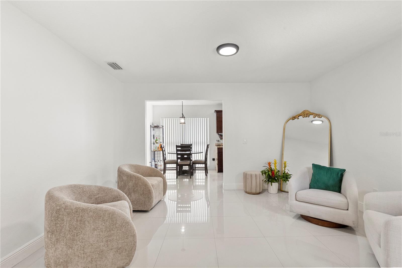 7529 ARMAND CIR — photo 15
