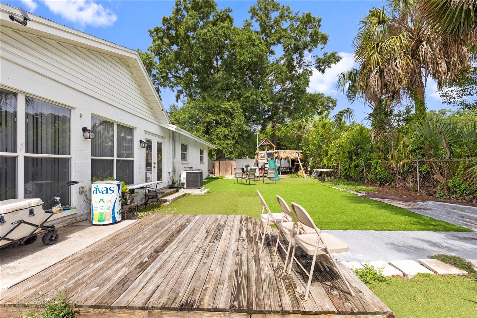 7529 ARMAND CIR — photo 9